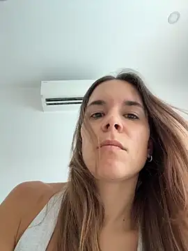 JuicyFruits93 online show from 4, 5, 2026