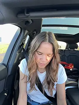 JuicyFruits93 online show from 7, 2, 2026