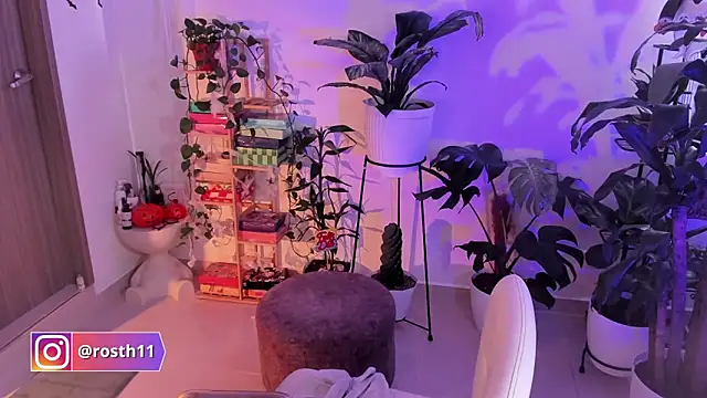 rossth1 online show from 29, 10, 2025