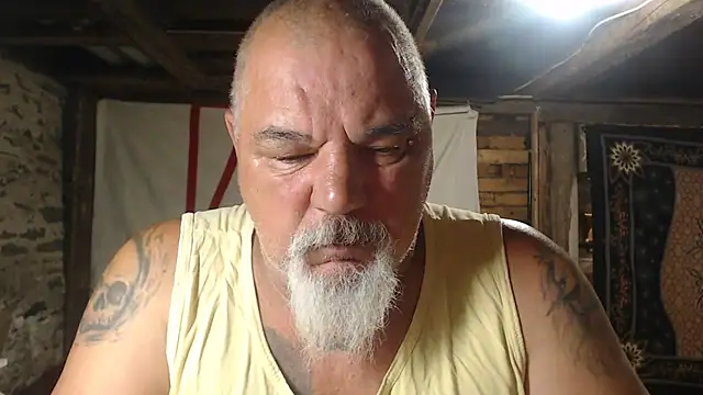 Snapshot of Newfiesausage1972 chatting on 23, 6, 2026 Newfiesausage1972 online show from 23, 6, 2026