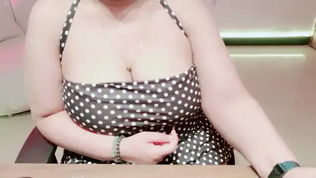 Gracefulgoddess online show from 8, 3, 2026