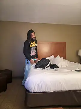 1BeautyN1Beast online show from 7, 3, 2026