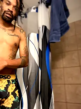 1BeautyN1Beast online show from 3, 12, 2025