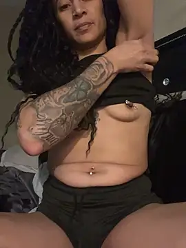 Shuggabutt online show from 5, 3, 2026