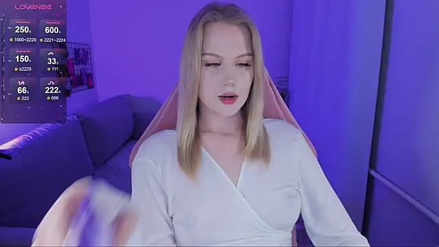 Honey blonde online show from 20, 11, 2025