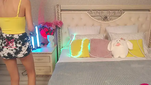 Lina Robbins online show from 18, 2, 2026