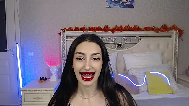 Lina Robbins online show from 7, 11, 2025