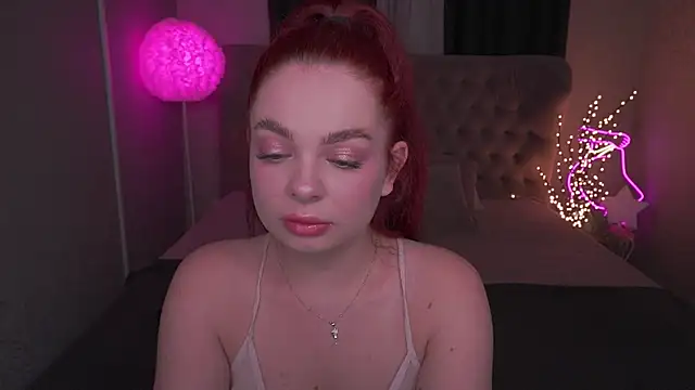 Snapshot of CarolinaDia chatting on 16, 3, 2025 CarolinaDia online show from 16, 3, 2025