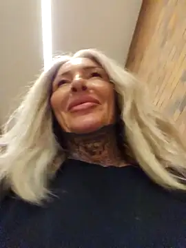 YourMommyBlair online show from 11, 11, 2025