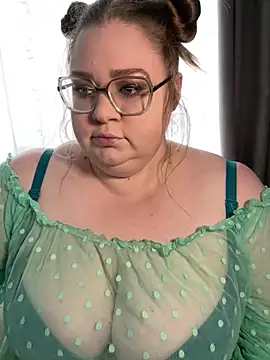 Snapshot of Chloe_WS chatting on 7, 1, 2025 Chloe WS online show from 7, 1, 2025