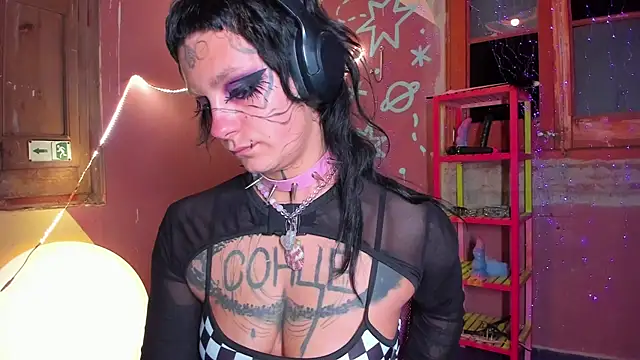 Snapshot of lady_sontse_ chatting on 9, 11, 2025 lady sontse online show from 9, 11, 2025