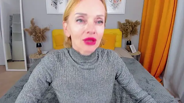 AmandaWesson online show from 11, 3, 2025