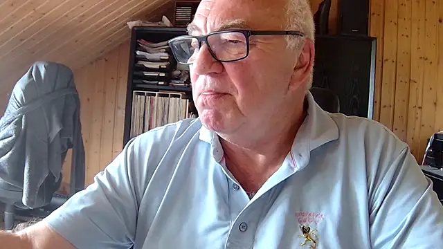 Snapshot of biggandybig chatting on 4, 6, 2026 biggandybig online show from 4, 6, 2026