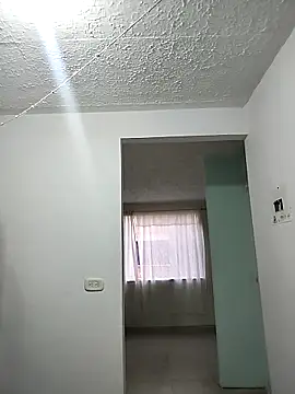 Yaumiko online show from 10, 4, 2026