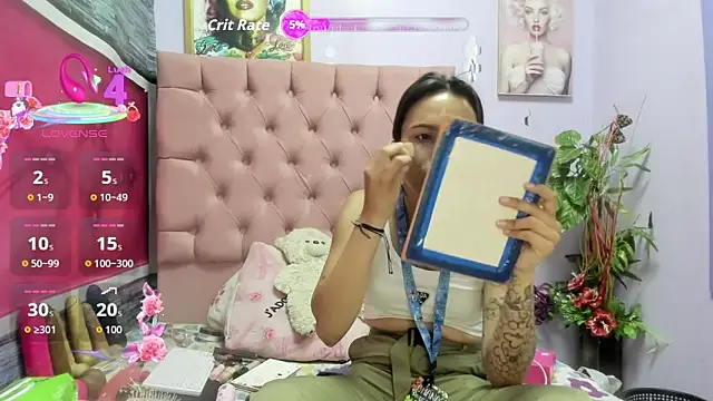 Snapshot of Yaumiko chatting on 27, 9, 2025 Yaumiko online show from 27, 9, 2025