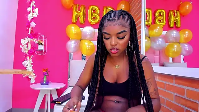 Snapshot of malu_horny_69 chatting on 6, 12, 2024 malu horny 69 online show from 6, 12, 2024