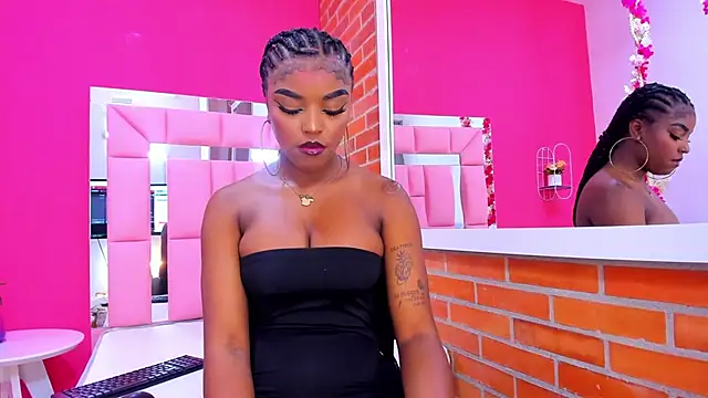 Snapshot of malu_horny_69 chatting on 10, 12, 2024 malu horny 69 online show from 10, 12, 2024