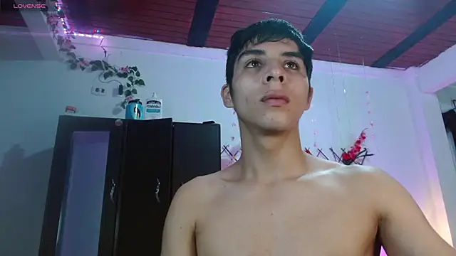 justin alexxx online show from 13, 12, 2024