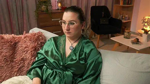 Ximenna Cruz online show from 22, 4, 2026