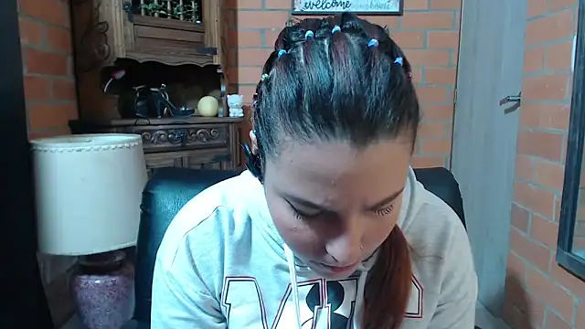 alexia 87 online show from 2, 12, 2025