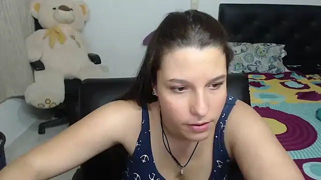 Snapshot of alexia_87 chatting on 2, 2, 2025 alexia 87 online show from 2, 2, 2025