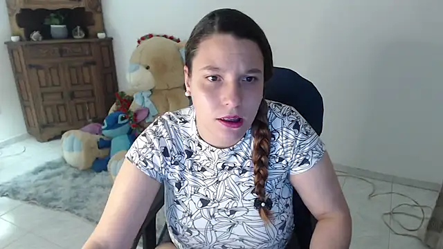 Snapshot of alexia_87 chatting on 31, 7, 2026 alexia 87 online show from 31, 7, 2026