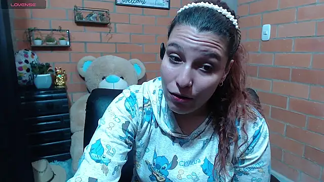 alexia 87 online show from 30, 10, 2025