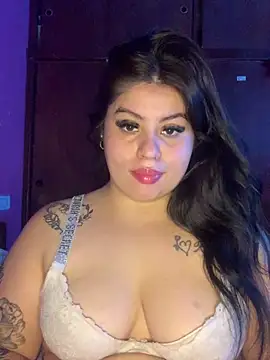 NenaRicaok online show from 28, 1, 2025