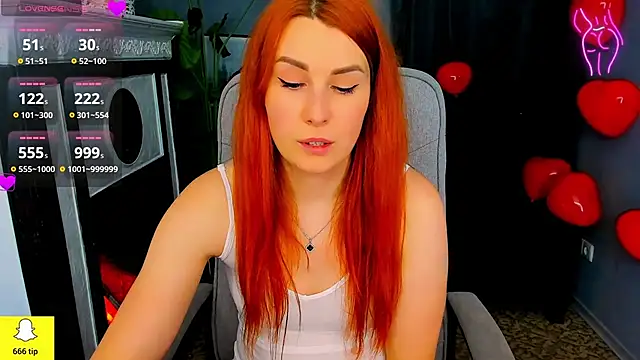 YrKiraXO online show from 15, 2, 2025