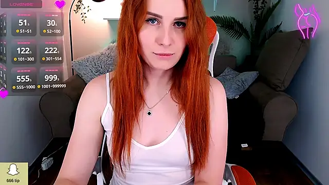 YrKiraXO online show from 27, 1, 2025