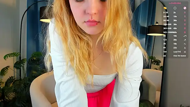 stay with alice online show from 26, 11, 2025