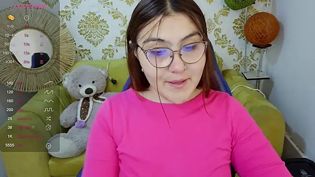Snapshot of conniejames_m chatting on 25, 4, 2026 conniejames m online show from 25, 4, 2026