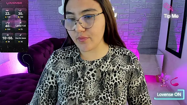 conniejames m online show from 22, 11, 2025