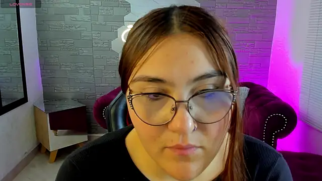 conniejames m online show from 7, 4, 2026