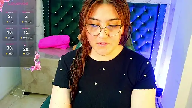 Snapshot of conniejames_m chatting on 5, 6, 2026 conniejames m online show from 5, 6, 2026