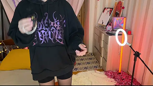 EmmyAmbros online show from 23, 2, 2026