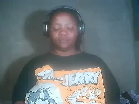 CardieKarie20 online show from 8, 10, 2025