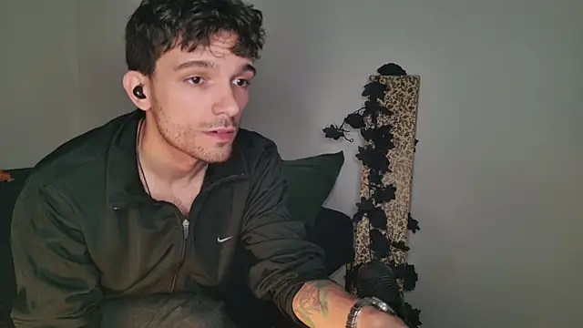 JackDesFeux online show from 6, 11, 2025