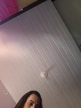 Brunna Ella online show from 4, 2, 2026