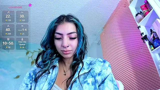 SaturnooStonee online show from 12, 6, 2026