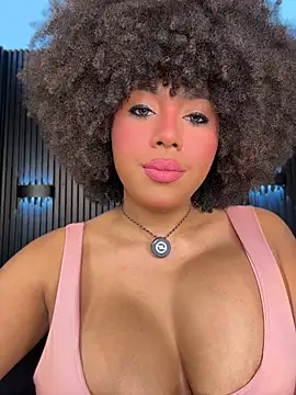 Snapshot of kendall_coxx chatting on 1, 7, 2026 kendall coxx online show from 1, 7, 2026