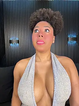 kendall coxx online show from 18, 4, 2026