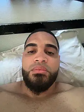Snapshot of luismanuel_1998 chatting on 22, 3, 2026 luismanuel 1998 online show from 22, 3, 2026