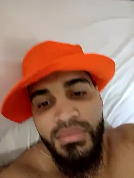 Snapshot of luismanuel_1998 chatting on 9, 11, 2025 luismanuel 1998 online show from 9, 11, 2025