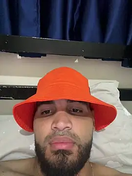 luismanuel 1998 online show from 4, 3, 2026