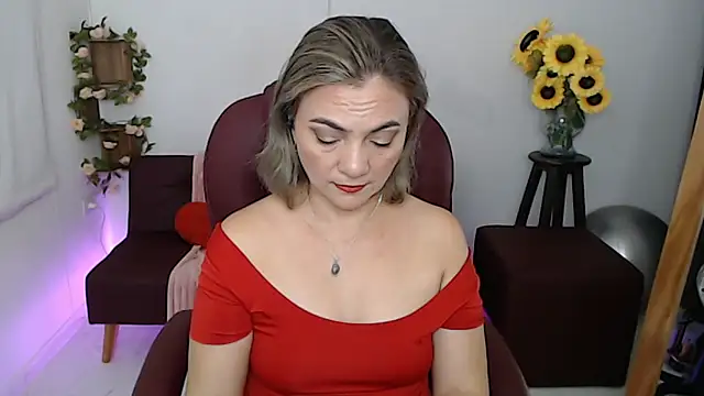Snapshot of ana_milf chatting on 14, 5, 2026 ana milf online show from 14, 5, 2026