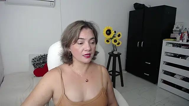ana milf online show from 13, 3, 2025
