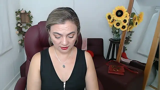 Snapshot of ana_milf chatting on 4, 6, 2026 ana milf online show from 4, 6, 2026