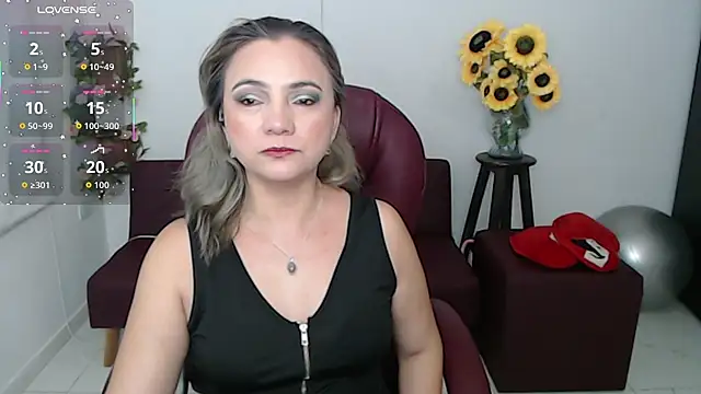 ana milf online show from 14, 4, 2026