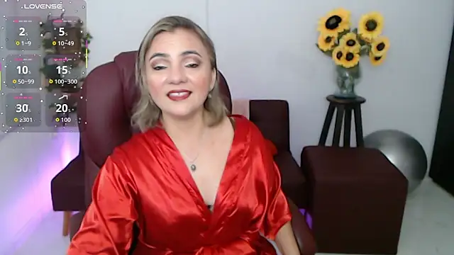 Snapshot of ana_milf chatting on 26, 4, 2026 ana milf online show from 26, 4, 2026